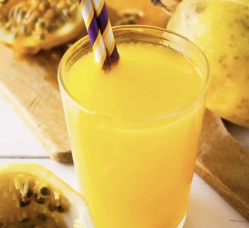 Suco Nectar de Maracujá Brasileiro Maguary 1L | Pack of 2x1L | Brazilian Passion Fruit Juice + Silicone Bracelets Souvenir | Brazil in Texas Bundle