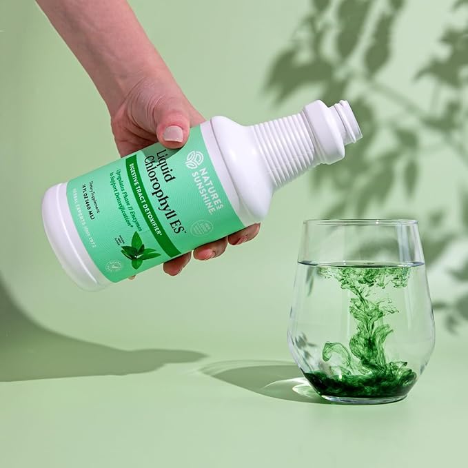 Nature's Sunshine Liquid Chlorophyll Extra Strength - Immunity Support Detox &amp Cleanse Chlorophyll Liquid Drops with Spearmint Oil Natural Energy Boost Internal Deodorant - 16 Fl Oz
