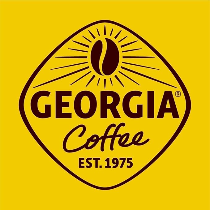 Georgia Coffee Banana Hokkaido Milk Coffee 500ml (Pack of 2) Japanese Cafe Au Lait Banana Flavor MADE IN JAPAN Limited to Hokkaido
