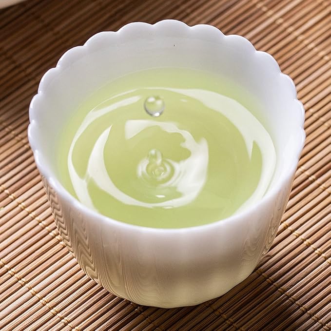 FullChea - Mao Feng - Chinese Green Tea Loose Leaf Tea - Maofeng Bulk Green Tea - Fresh Floral Flavor - Help To Digest (8.8oz / 250g)