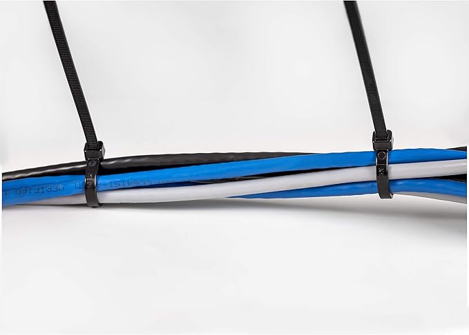 StarTech.com 10(25cm) Cable Ties - 1/8(4mm) Wide 2-5/8(68mm) Bundle Diameter 50lb(22kg) Tensile Strength Nylon Self Locking Zip Ties w/Curved Tip 94V-2/UL Listed 1000 Pack - Black TAA