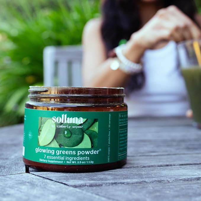 Solluna by Kimberly Snyder Greens Superfood Powder with Spirulina Cordyceps Chlorella Moringa Ashitaba Amalaki Monk Fruit — Vitamins &amp Minerals for Energy &amp Mood (30 Serv) Vegan &amp No