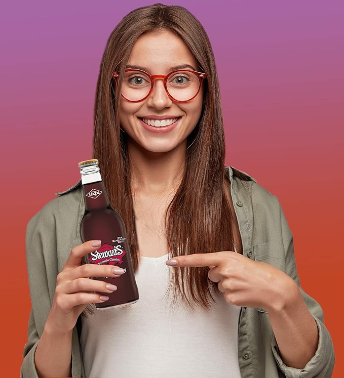 Stewart's Wishniak Black Cherry Soda 12 fl oz (24 Glass Bottles)