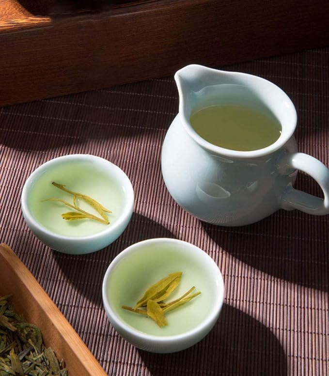 Luxtea Chinese Famous Tea – Grade AA (High Grade） (Xi Hu Long Jing (West Lake Dragon Well))