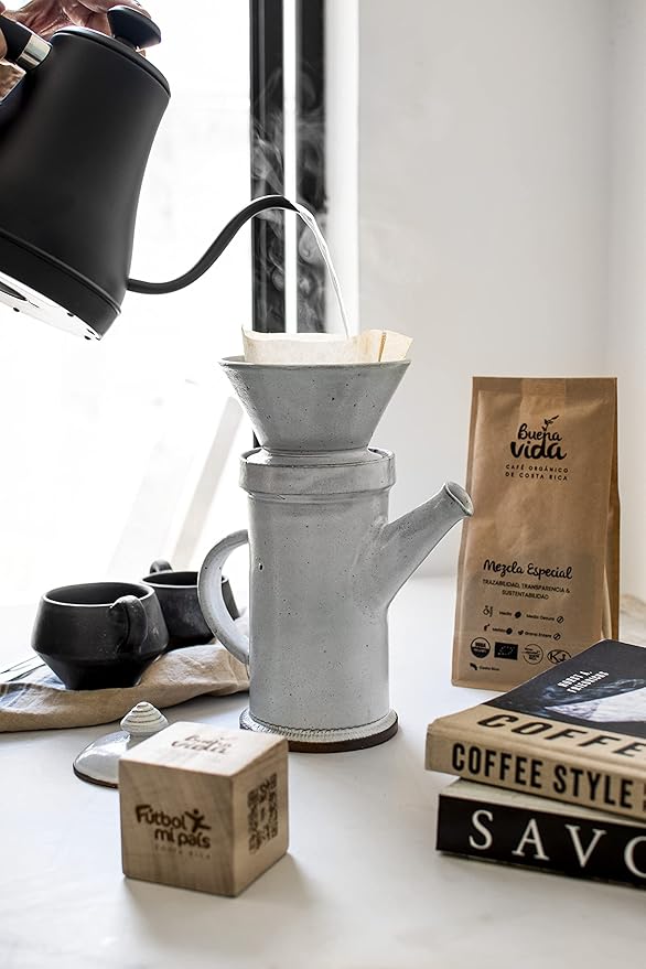 Buena Vida Speacialty Coffee - Cerros de Tarrazú Ground - Costa Rican Regenerative Coffee (35 oz)
