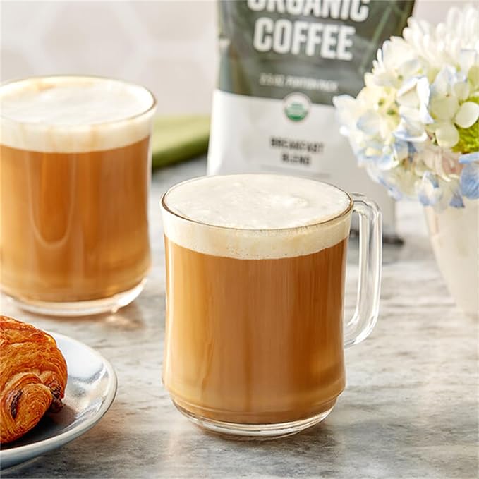 Crown Beverages Organic Breakfast Blend Coffee Packet 2.5 oz. - 24/Pieces WS-110COBFASTPK-NPF