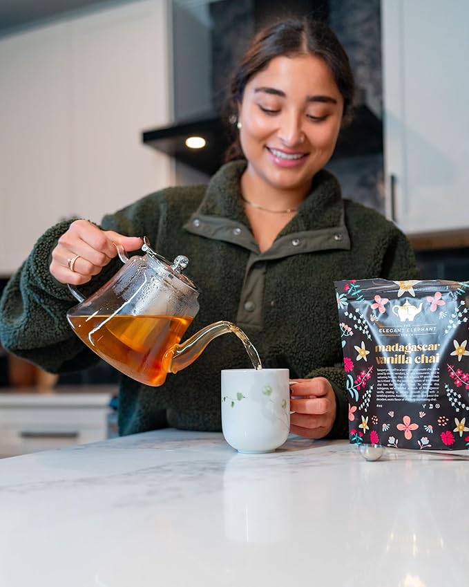Madagascar Vanilla Chai Tea Organic Loose Leaf Chai Tea – Black Tea with Chai Spice Blend – Great Hot or Iced Chai Latte – 4 oz Resealable Bag (Makes 50 Cups) – The Elegant Elephant