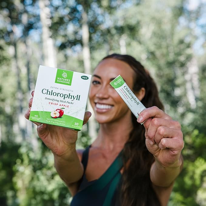 Nature's Sunshine Chlorophyll Stick Packs: Supercharge Your Detox and Boost Gut Health in Convenient Delicious Stick Packs (Crisp Apple)